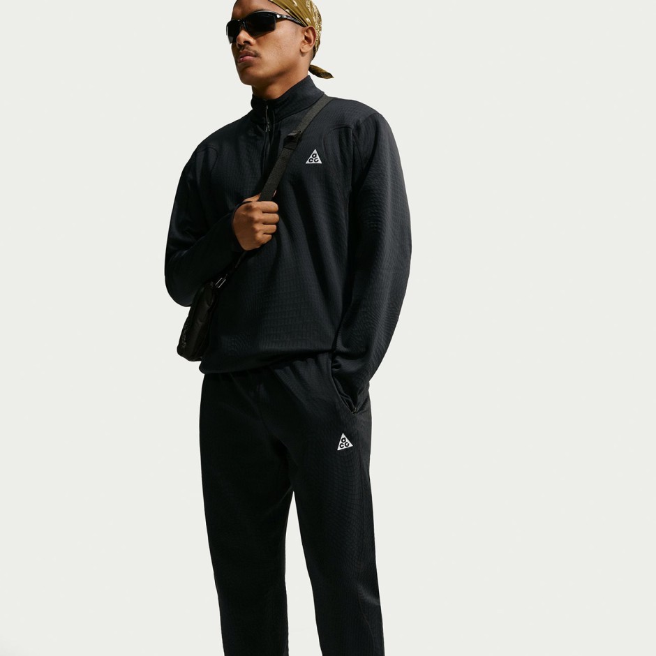 Men's Hiking Long-Sleeve Top Black - Nike ACG Wolf Grid