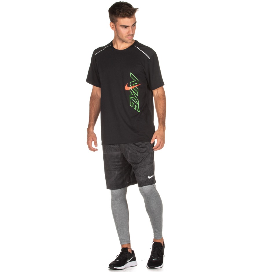 NIKE BREATHE RISE 365 MEN'S SHORT-SLEEVE RUNNING TOP  BV5394-010 Black