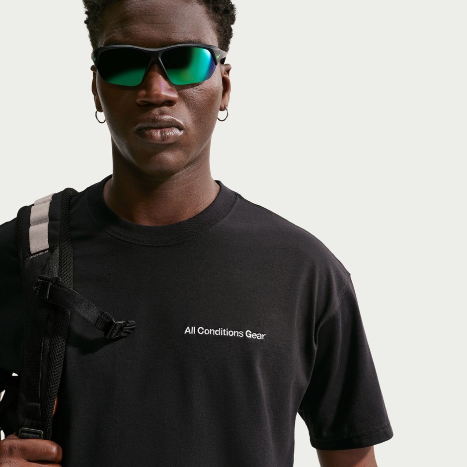 Men's Trail T-Shirt Black - Nike ACG 