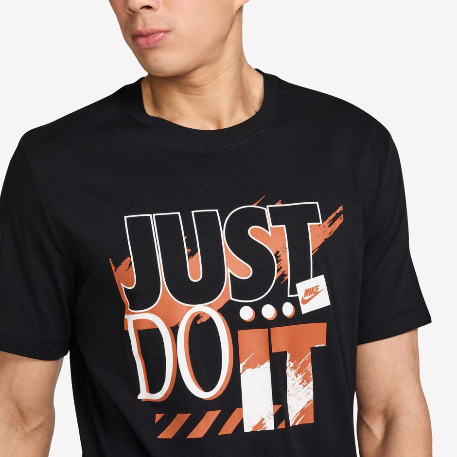 Ανδρική Κοντομάνικη Μπλούζα Μαύρη - Nike Sportswear