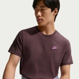 Men's T-Shirt Brown - Nike Sportswear Club Image 1
