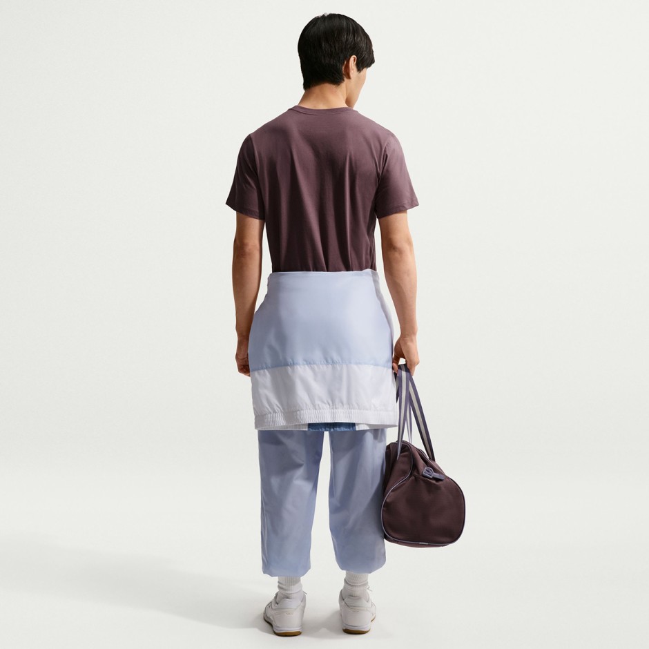 Men's T-Shirt Brown - Nike Sportswear Club