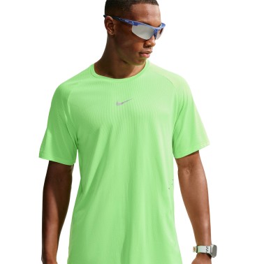 Men's Running T-Shirt Lime - Nike Stride Aero-FIT