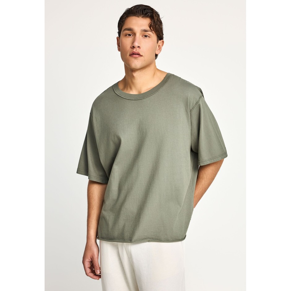 FUNKY BUDDHA  FBM013-008-04-DEEP FOREST Pine