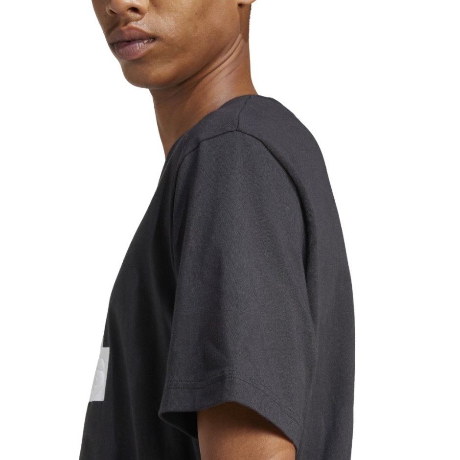 adidas sportswear  FI BOS REG T IZ1621 Black