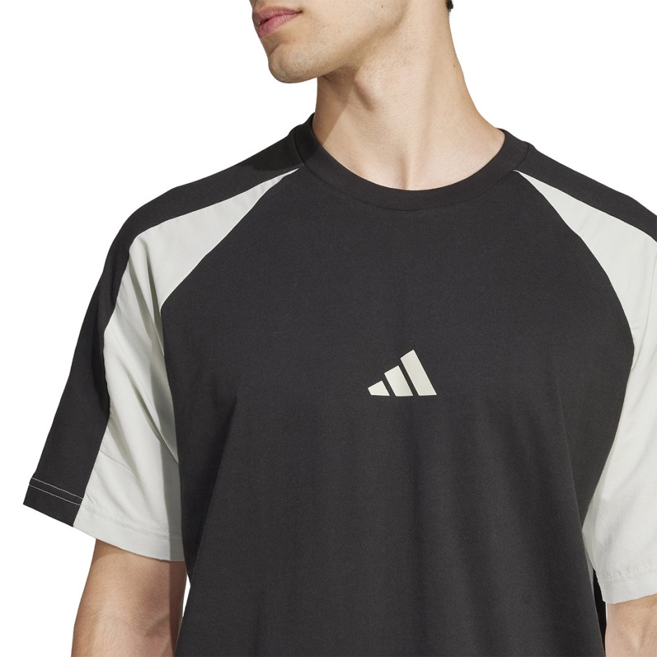 Ανδρική Κοντομάνικη Μπλούζα Μαύρη - adidas Sportswear Seasonal Essentials Colorblock