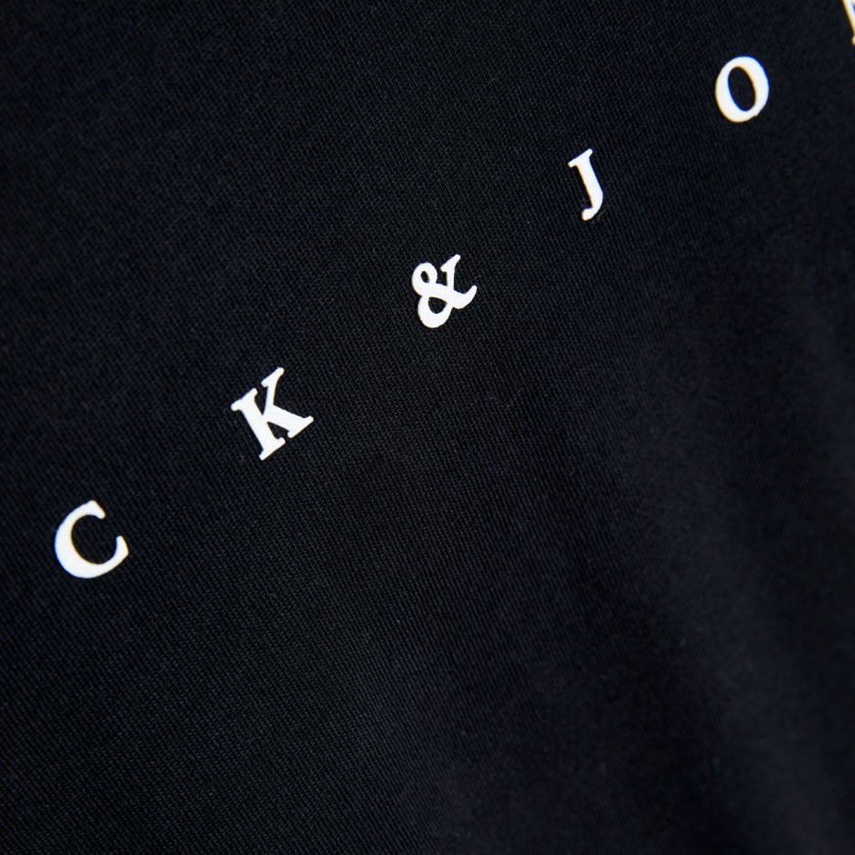 Ανδρική Κοντομάνικη Μπλούζα Μαύρη - Jack & Jones JJestar