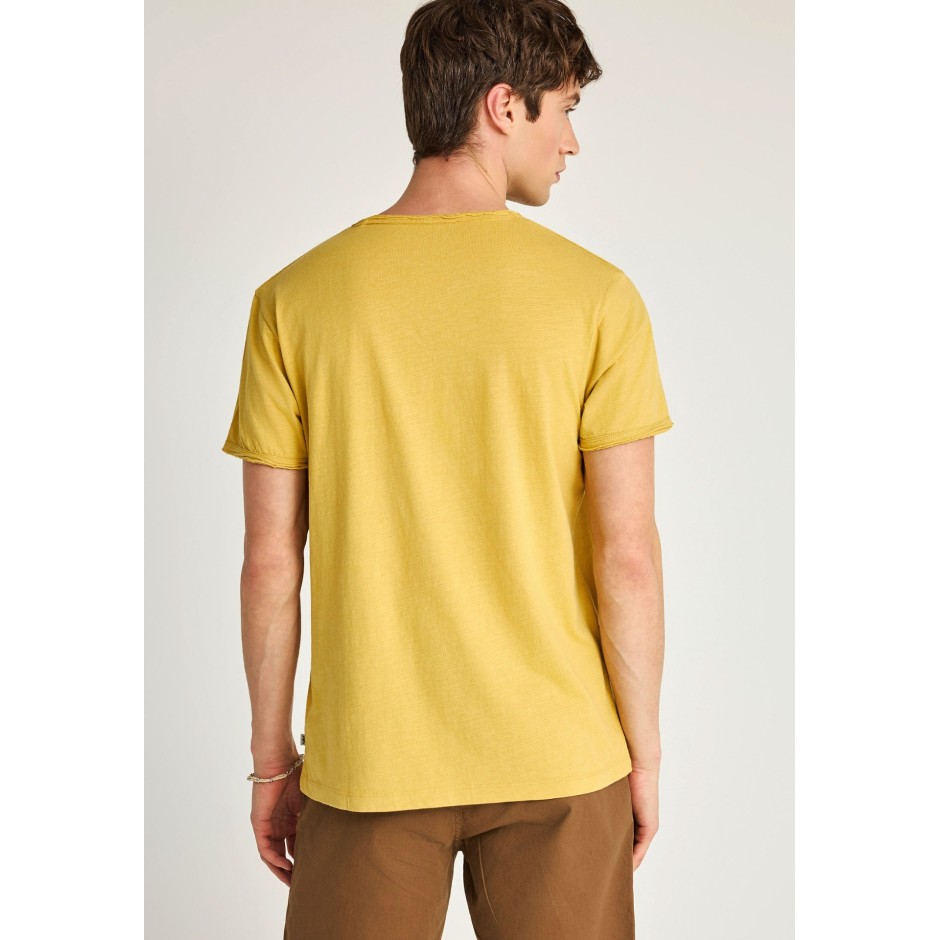 FUNKY BUDDHA  FBM013-004-04-OIL YELLOW Yellow
