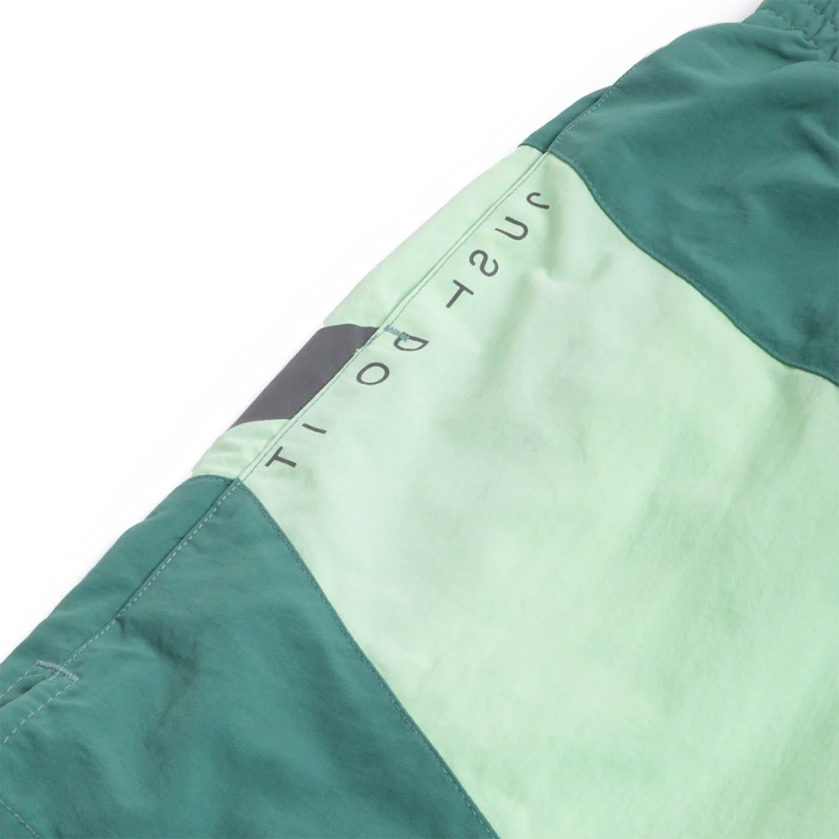 NIKE MULTI LOGO VORTEX 5 VOLLEY SHORT NESSE508-302 Green