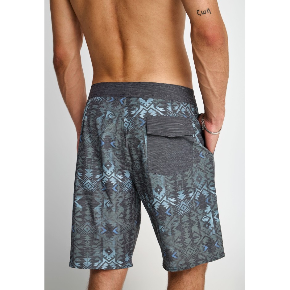 FUNKY BUDDHA  FBM013-035-16-DEEP FOREST Pine