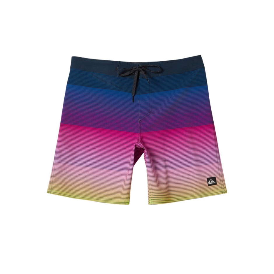 QUIKSILVER SURFSILK MASSIVE 18 AQYBS03651-KTP6 Colorful