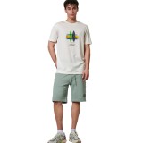 Men's Shorts Green - Body Action Image 4
