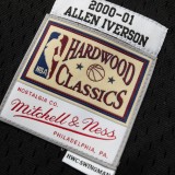 Ανδρική Εμφάνιση NBA Μαύρη - Mitchell & Ness Allen Iverson Philadelphia 76ers 2000-01 Road Swingman Εικόνα 1