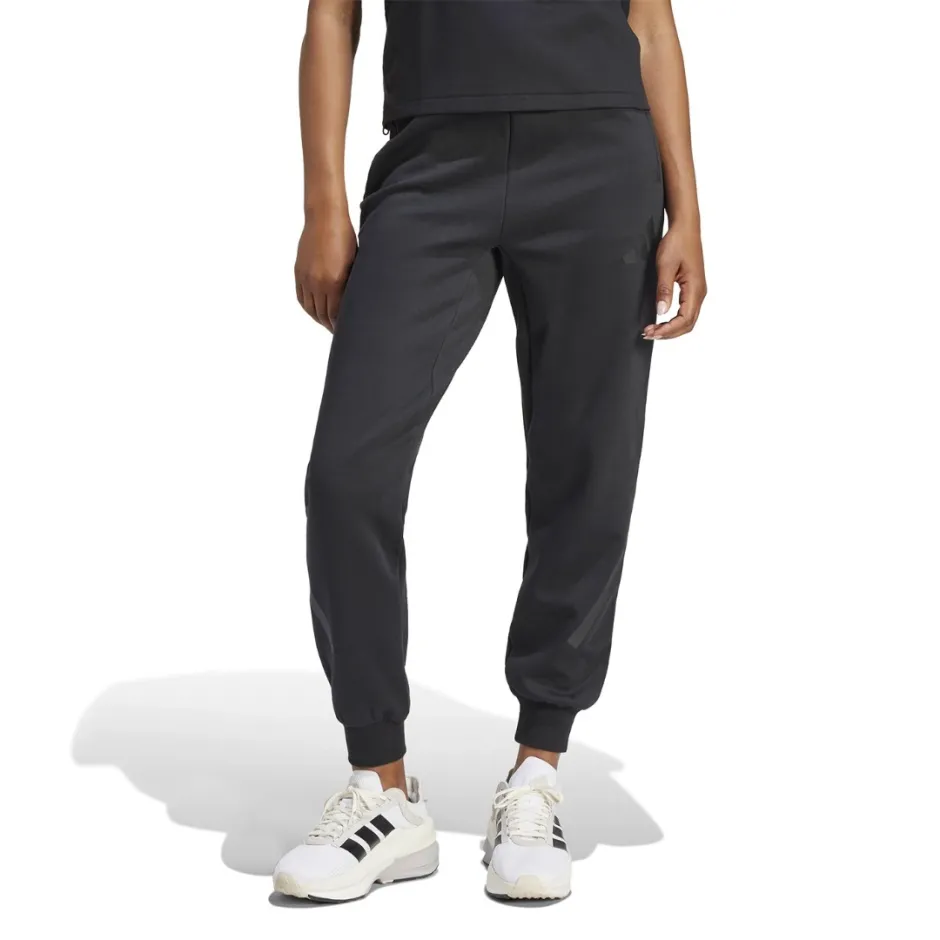 gunaikeia-forma-mauri-adidas-