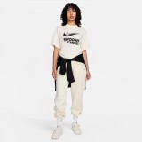 Nike Sportswear Εκρού - Γυναικεία Κοντομάνικη Μπλούζα Εικόνα 4