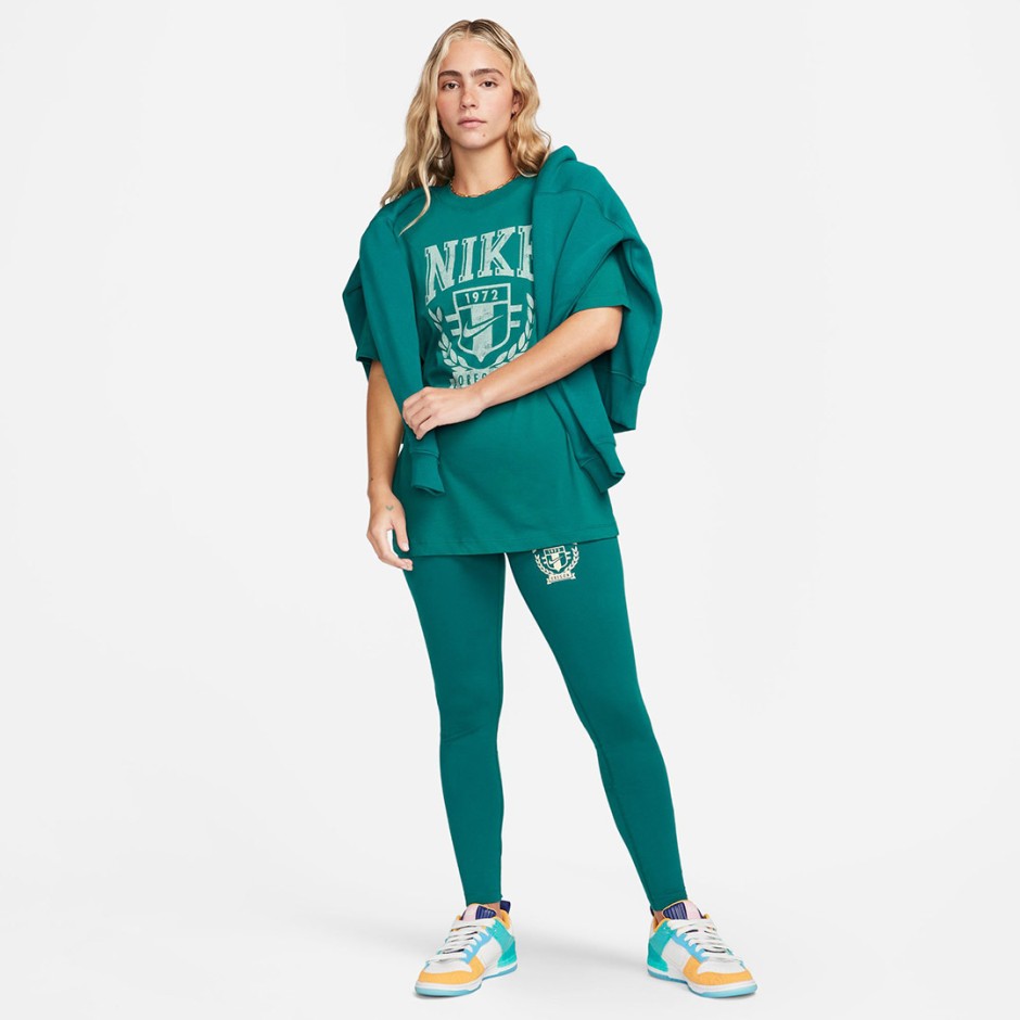 Γυναικεία Κοντομάνικη Μπλούζα Πετρόλ - Nike Sportswear