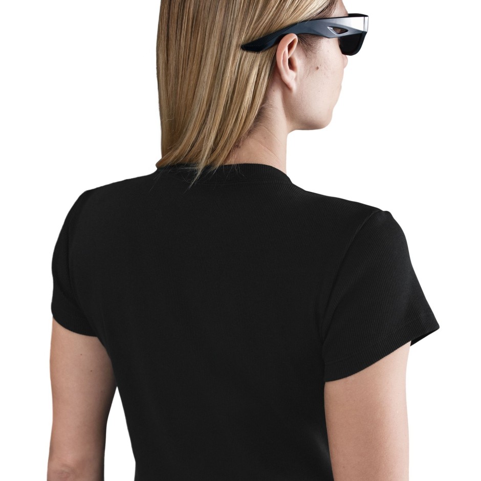 Women's T-Shirt Black - Nike Sportswear