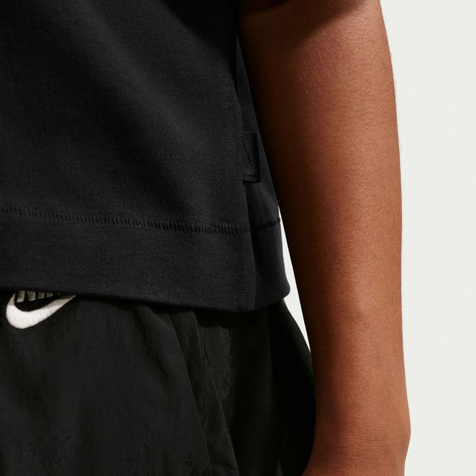 Γυναικεία Κοντομάνικη Μπλούζα Μαύρη - Nike Sportswear