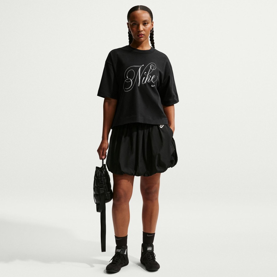 Γυναικεία Κοντομάνικη Μπλούζα Μαύρη - Nike Sportswear