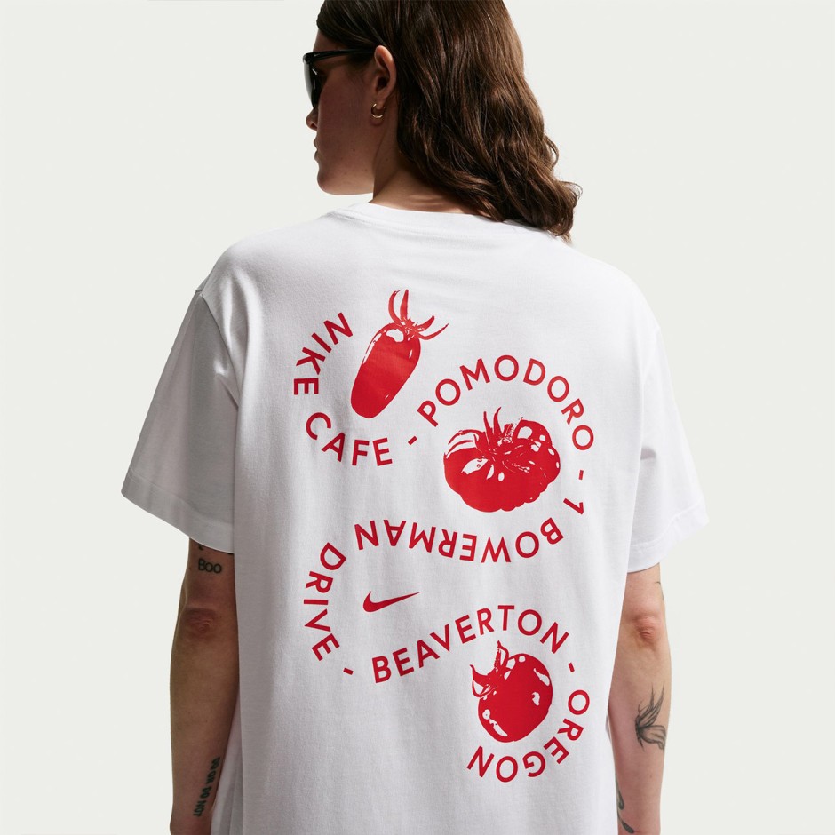 Women's T-Shirt White - Nike Sportswear Classic