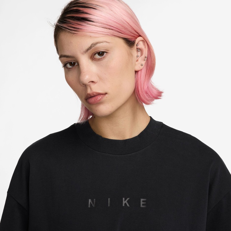 Γυναικεία Κοντομάνικη Μπλούζα Μαύρη - Nike Sportswear