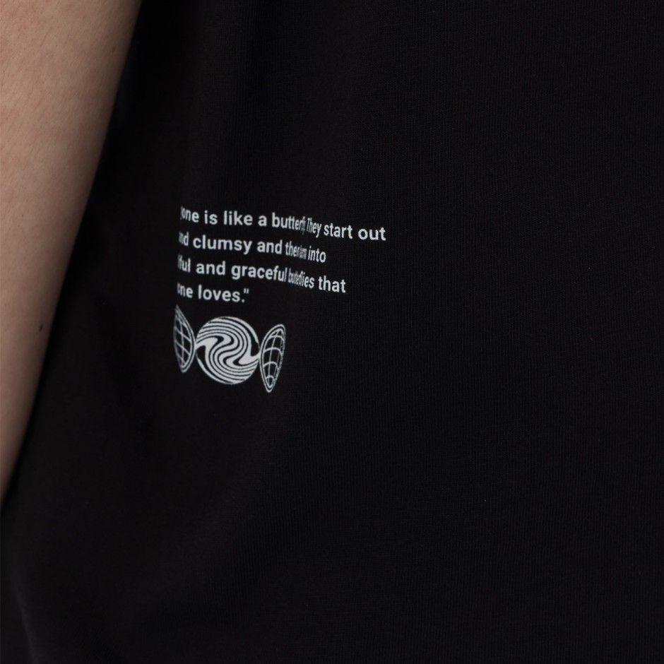 Women's T-Shirt Black - District75 