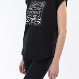 Women's T-Shirt Black - District75  Image 2