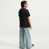 Παιδική Κοντομάνικη Μπλούζα Μαύρη - Nike Sportswear Club Εικόνα 2