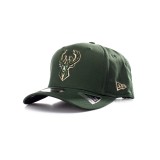 NEW ERA TEAM STRETCH 9FIFTY MILWAUKEE BUCKS 12285249 Green Image 