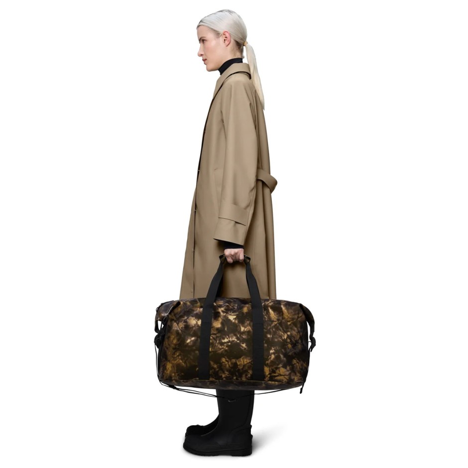 RAINS HILO WEEKEND BAG W3 14200-152 Colorful