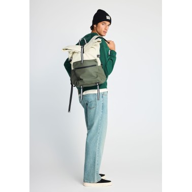 FUNKY BUDDHA  FBM014-013-10-GREEN STORM Green