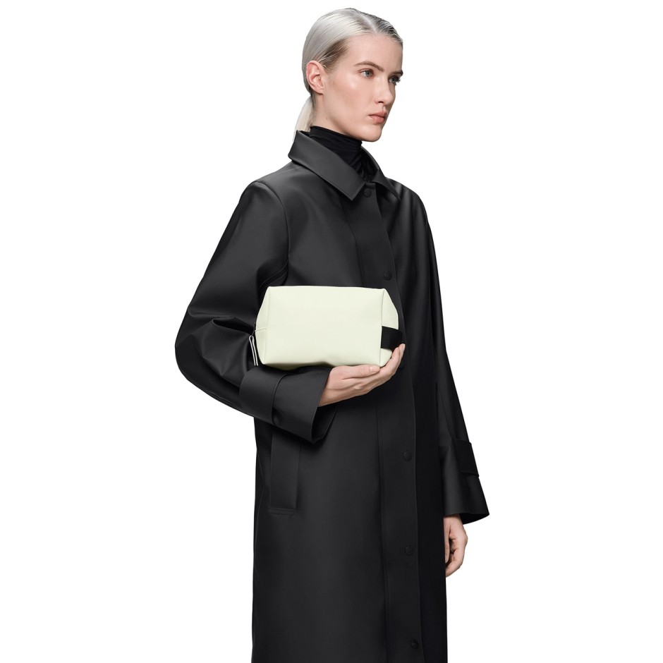 RAINS WASH BAG SMALL W3 15580-146 Alcohol