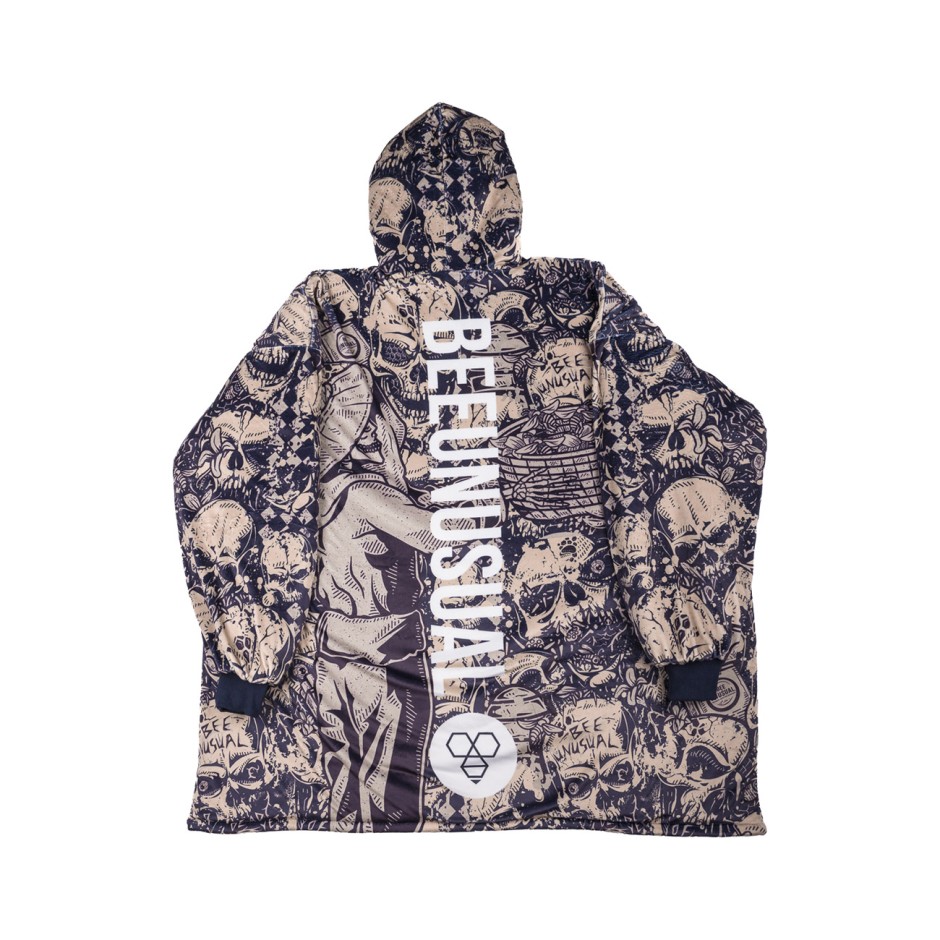 BEE UNUSUAL BEES ARE NOT DEAD HOODED PONCHO BLANKET HH-257426-MULTI Colorful
