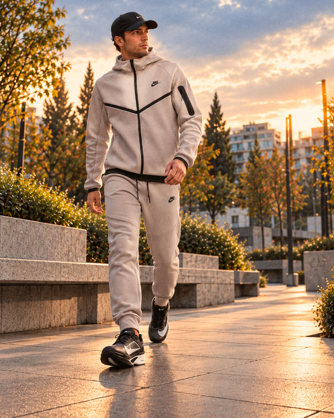 NIKE