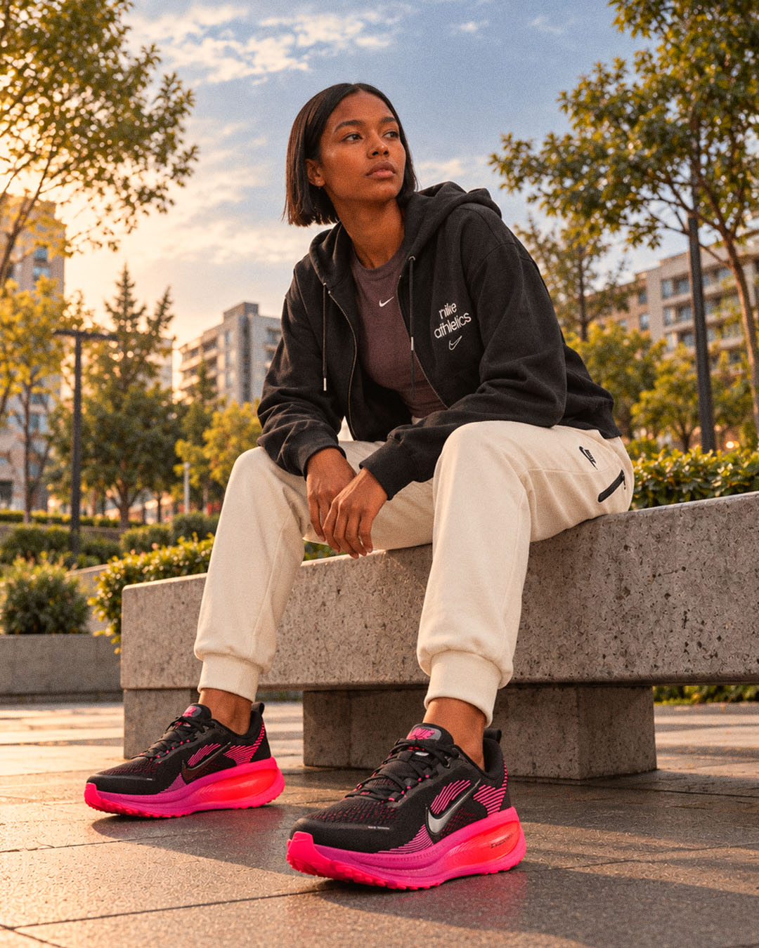NIKE