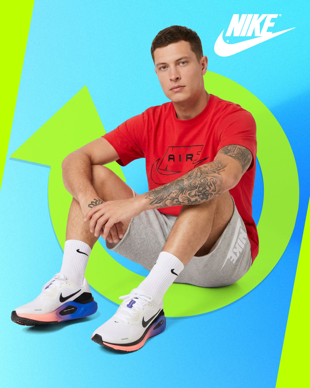 NIKE